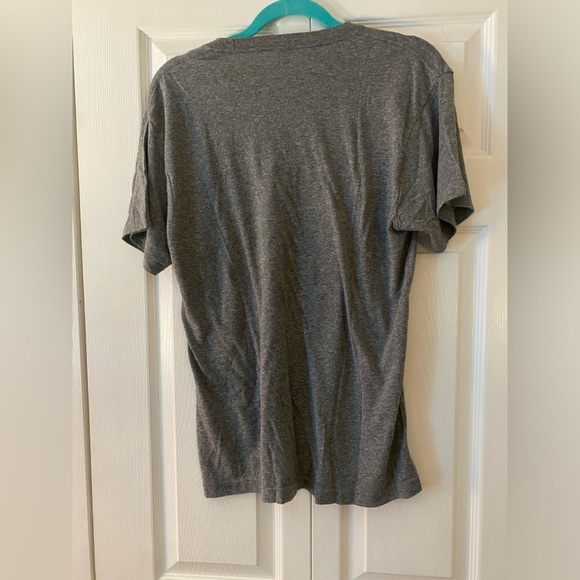 🎶Limited Edition Concert Merch!🎶 Valencia- Women’s Tee- Medium - Picture 4 of 5